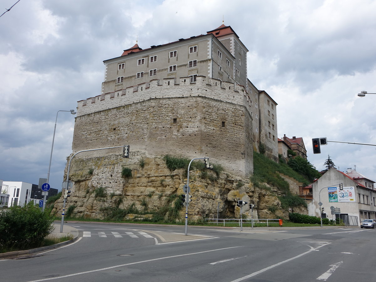 Mlada Boleslav / Jungbunzlau, Burganlage aus dem 10. Jahrhundert, Umbau zu einem Renaissance Schlo ab 1555, im 18. Jahrhundert Kaserne (28.06.2020)