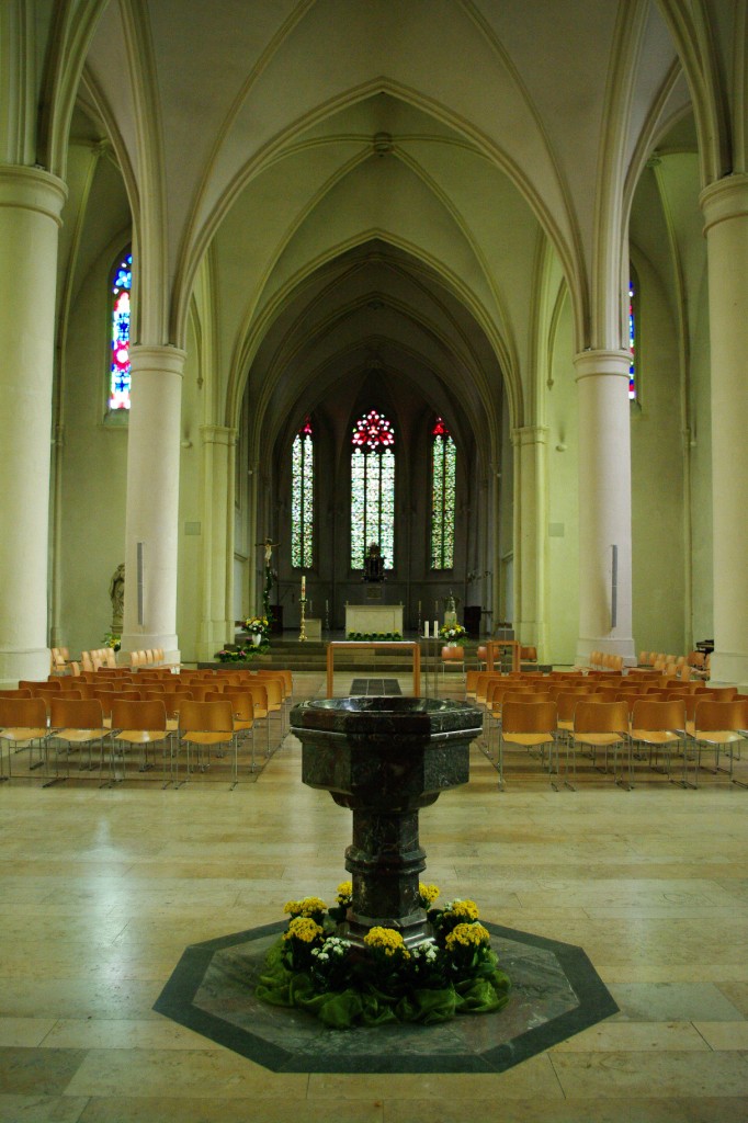 Mnster, Mittelschiff der St. Martini Kirche, erbaut ab 1187 (13.05.2010) 