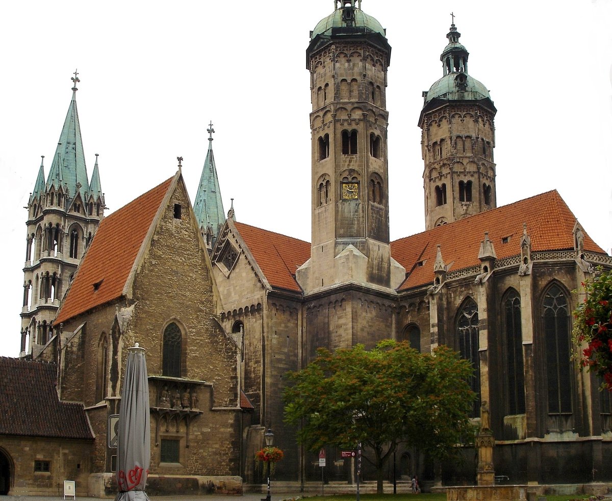 Naumburg, der Dom St.Peter und Paul, bedeutendes Werk der Sptromanik und seit Juli 2017 Weltkulturerbe der UNESCO, Juli 2006