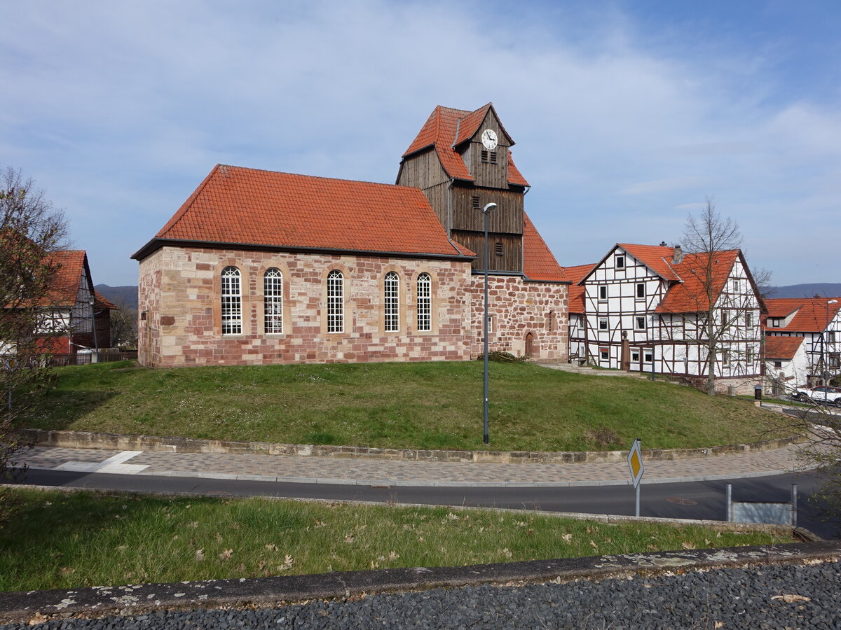 Niederdnzebach, evangelische Kirche in der Auer Strae, erbaut 1823 (17.03.2024)