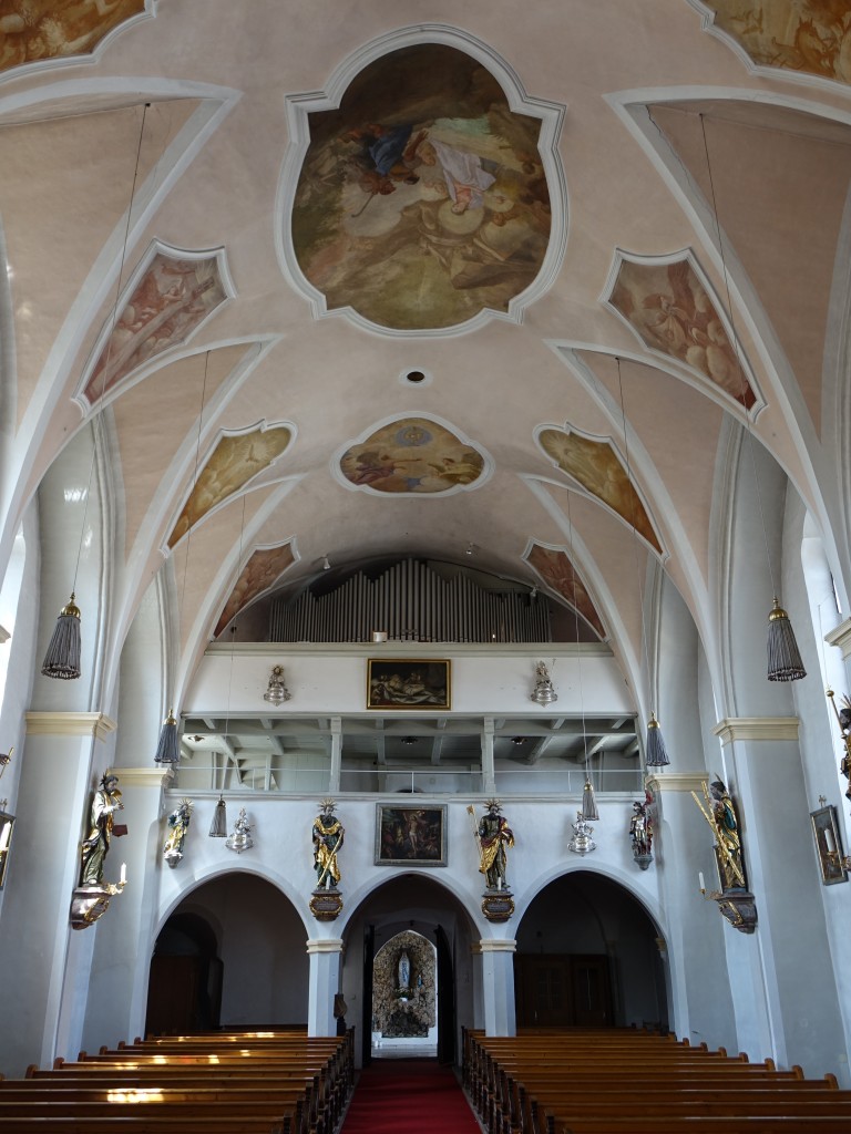 Oberbergkirchen, Orgelempore der St. Bartholomus Kirche (15.08.2015)