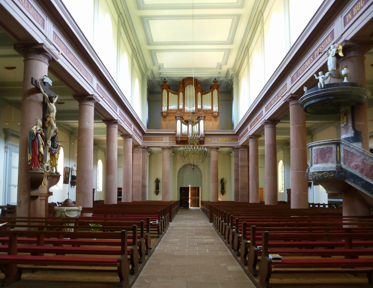 Oberhergheim, Blick zur Orgelempore mit der denkmalgeschtzten Orgel von 1853 in der Kirche St.Leodegar, Aug.2017