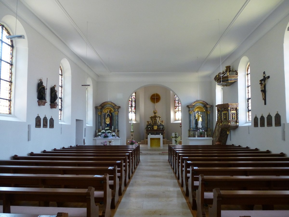 Oberrimsingen, Blick in den Innenraum der St.Stephanskirche, Mai 2017