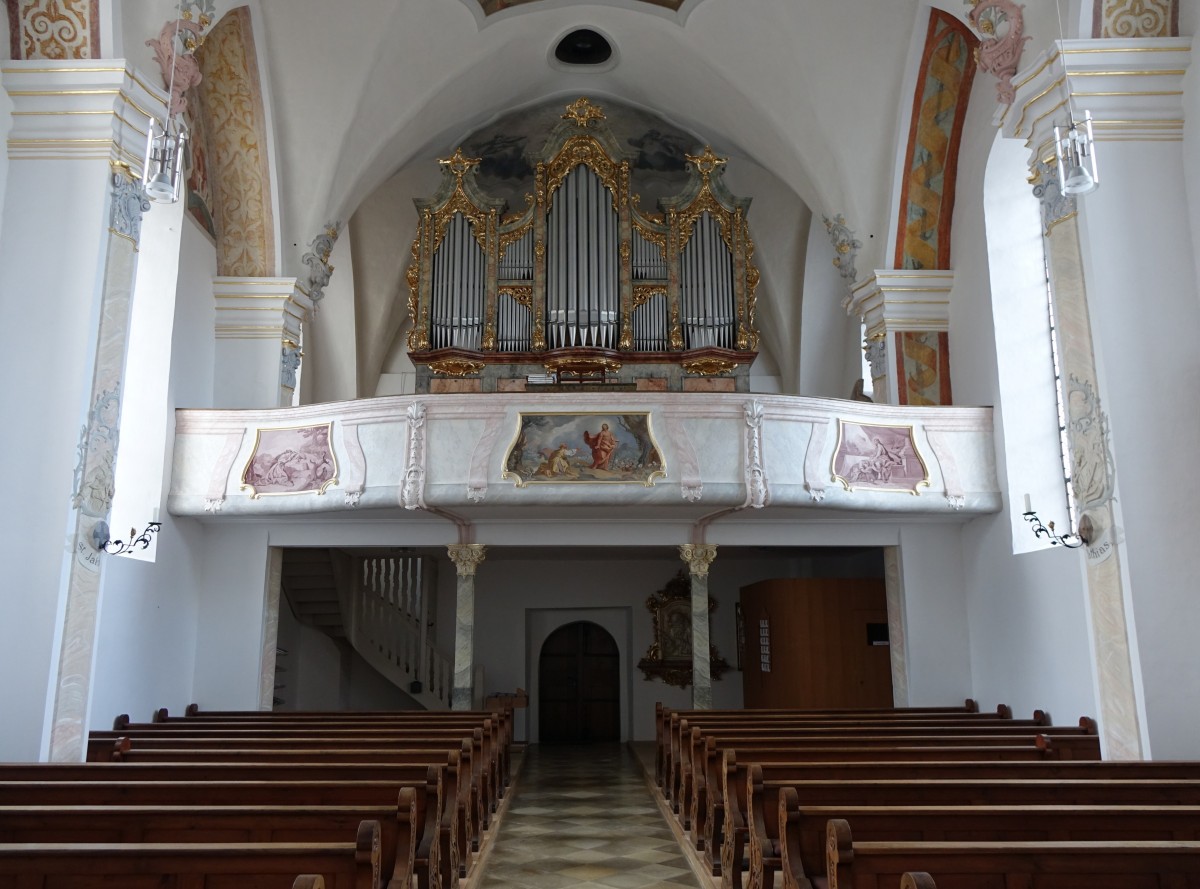 Obertaufkirchen, Orgelempore der Pfarrkirche St. Magdalena und St. Martin (22.02.2016)