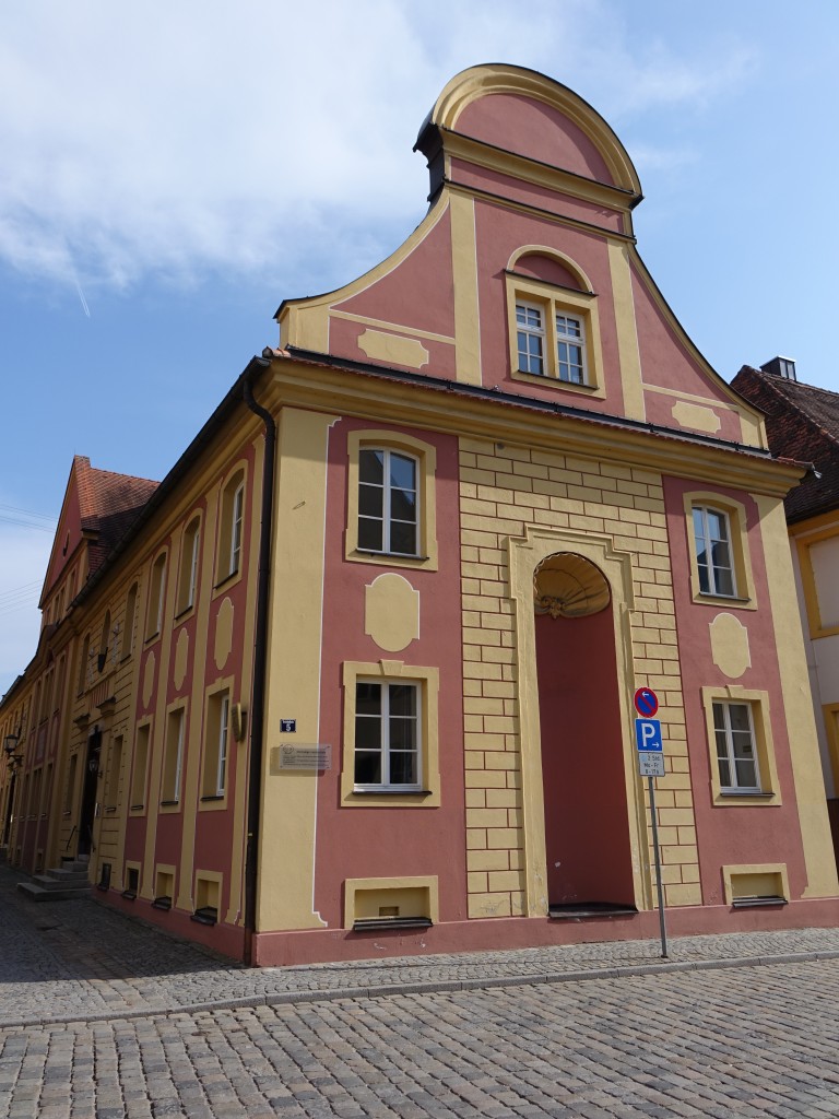 Oettingen, ehem. Lateinschule, erbaut 1724 nach Plnen von Johann Christian Lttich (18.03.2015)