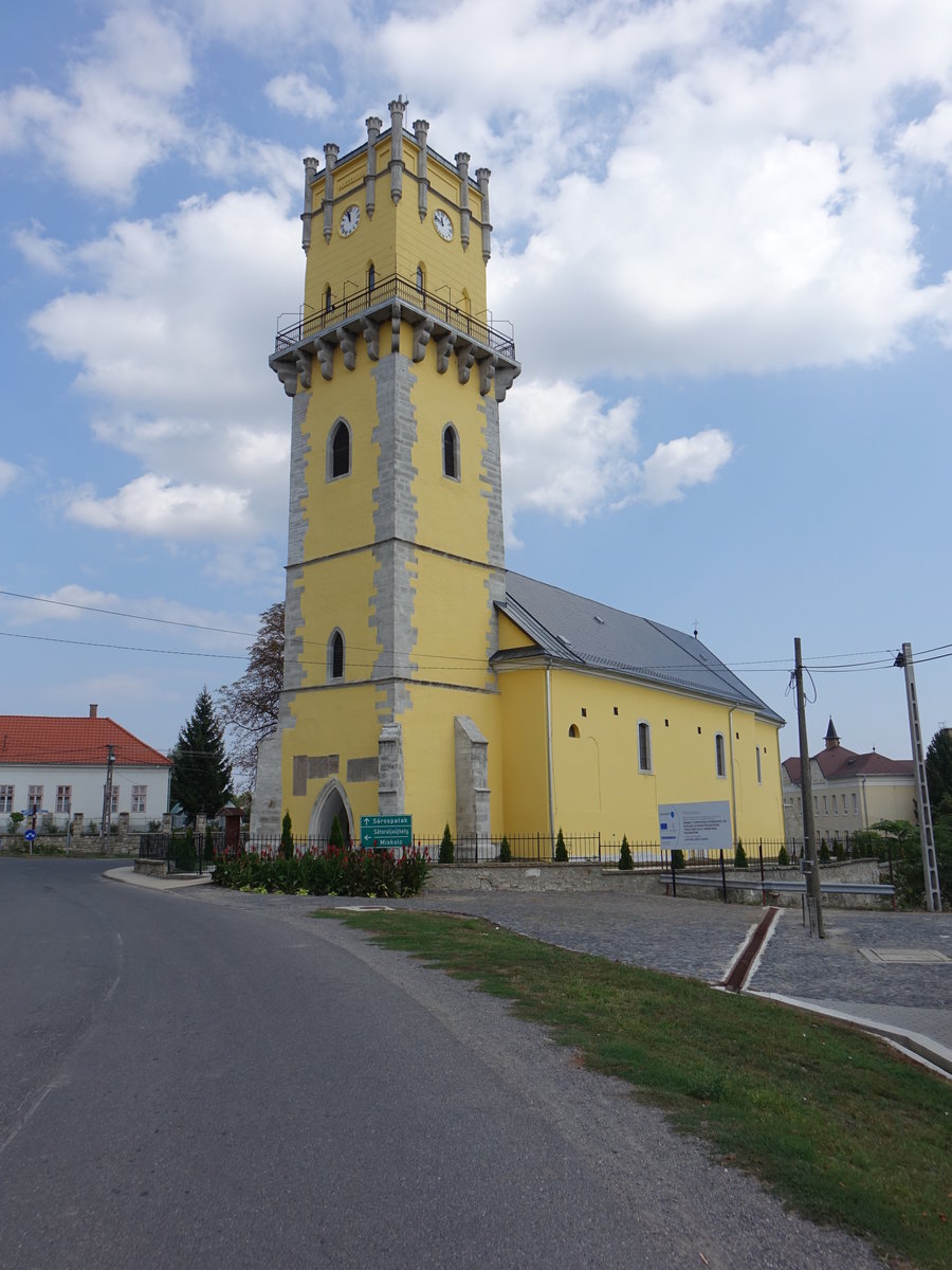 Olaszliska, Reformierte St. Nagy Kirche, erbaut im 14. Jahrhundert (06.09.2018)