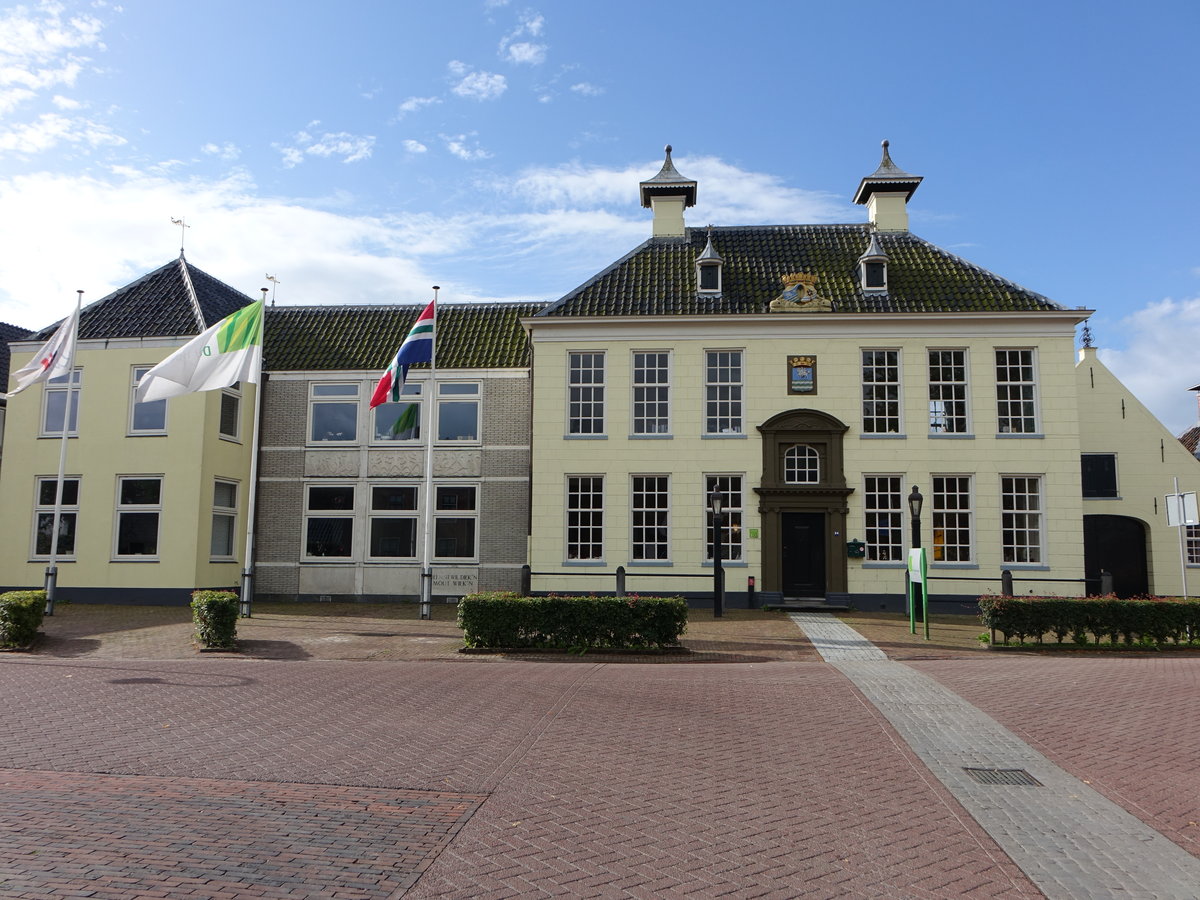 Onderdendam, Waterschapshuis am Bedumerweg, erbaut 1620 (27.07.2017)
