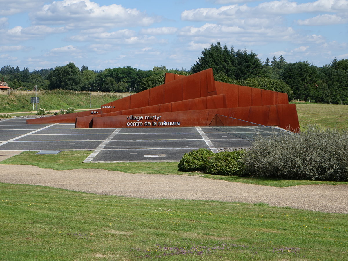 Oradour-sur-Glane, Centre de la mmoire, Mahn- und Gedenksttte mit einem Dokumentationszentrum (14.07.2017)