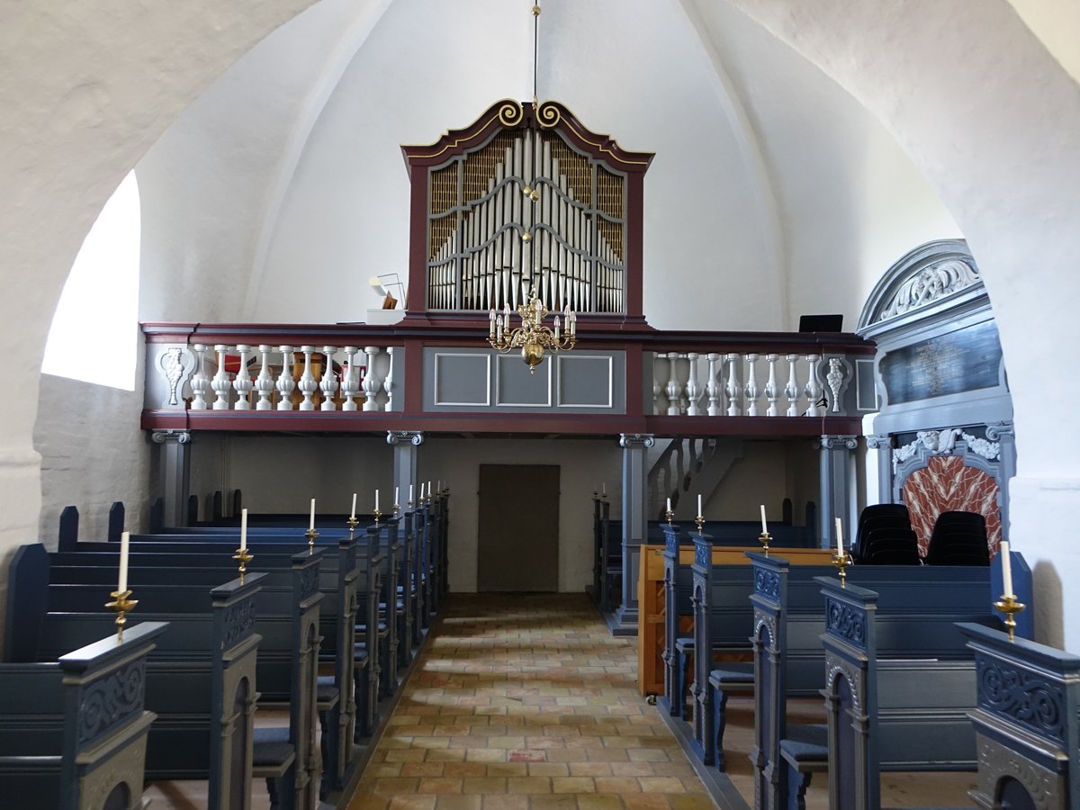 Otterup, Orgelempore in der Ev. Kirche, erbaut 1924 durch den Orgelbauer Froberg aus Odense (06.06.2018)