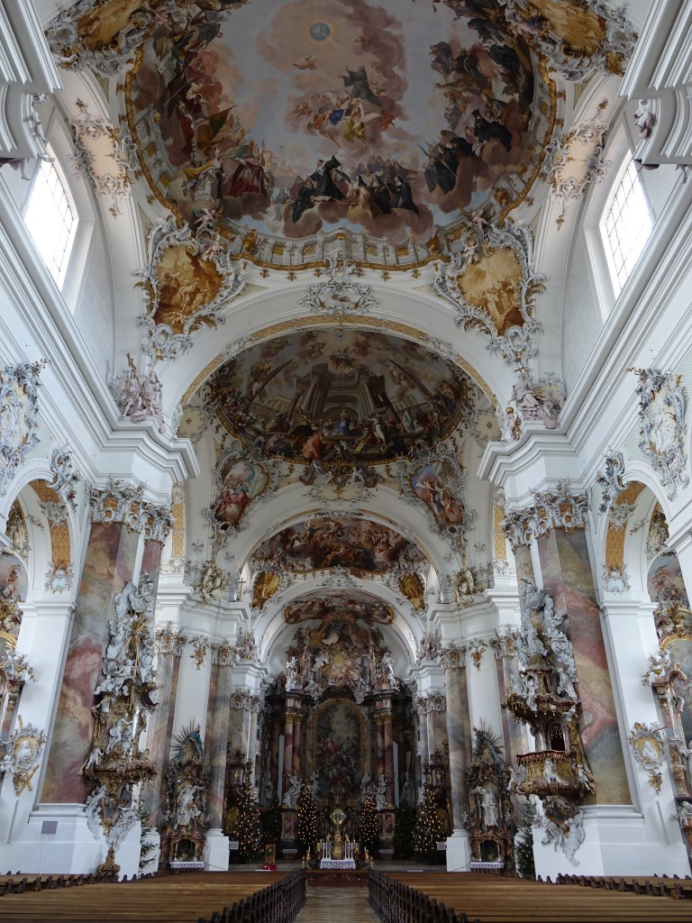 Ottobeuren, sptbarocker Innenraum der Klosterkirche (26.01.2016)