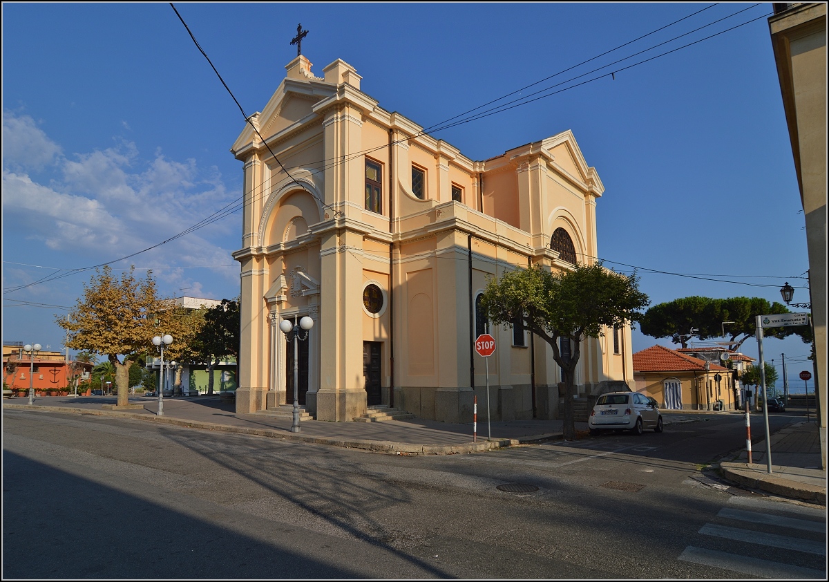 Parghelia - Chiesa di Sant'Andrea Apostolo. Sommer 2013.