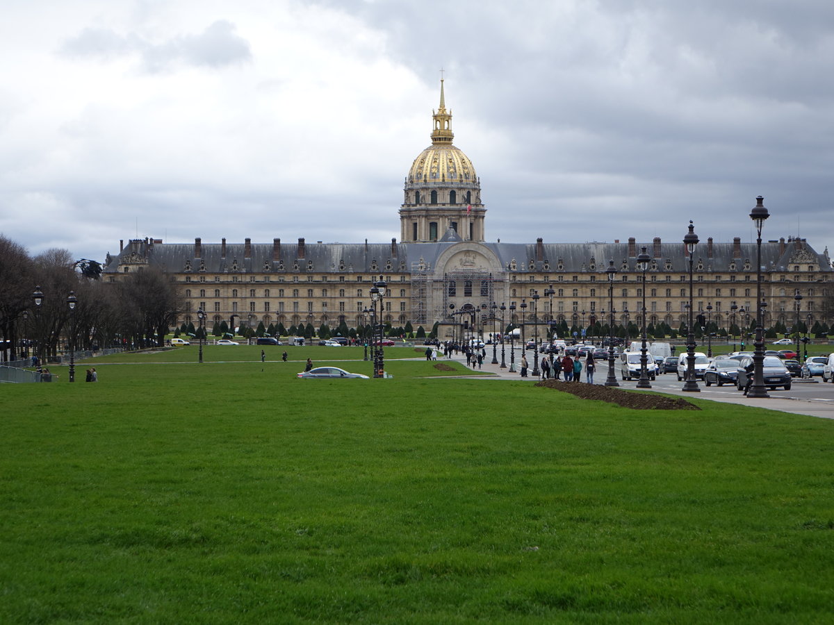 Paris, Kathedrale Saint-Louis des Invalides  mit Musee de l´Armee (30.03.2018)