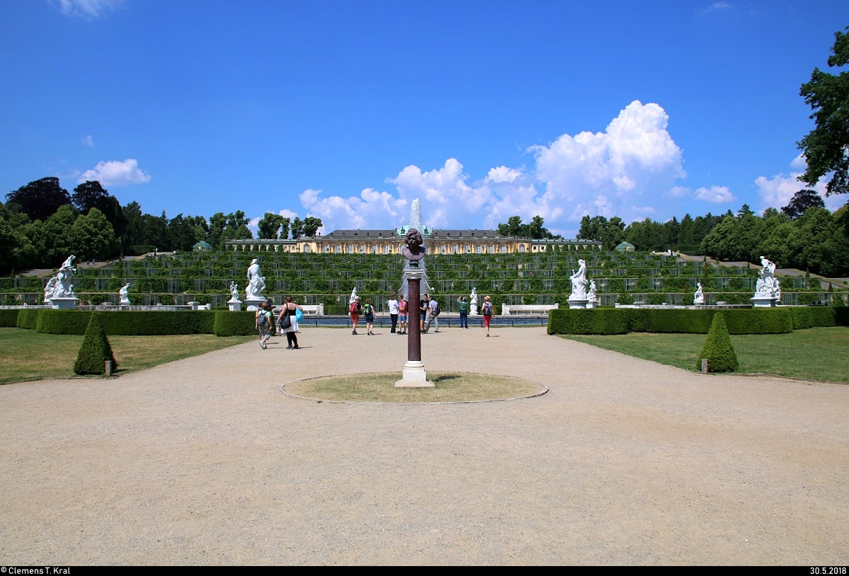 Potsdam: Lustgarten bzw. Schlosspark des Schlosses Sanssouci. [30.5.2018 | 14:03 Uhr]
