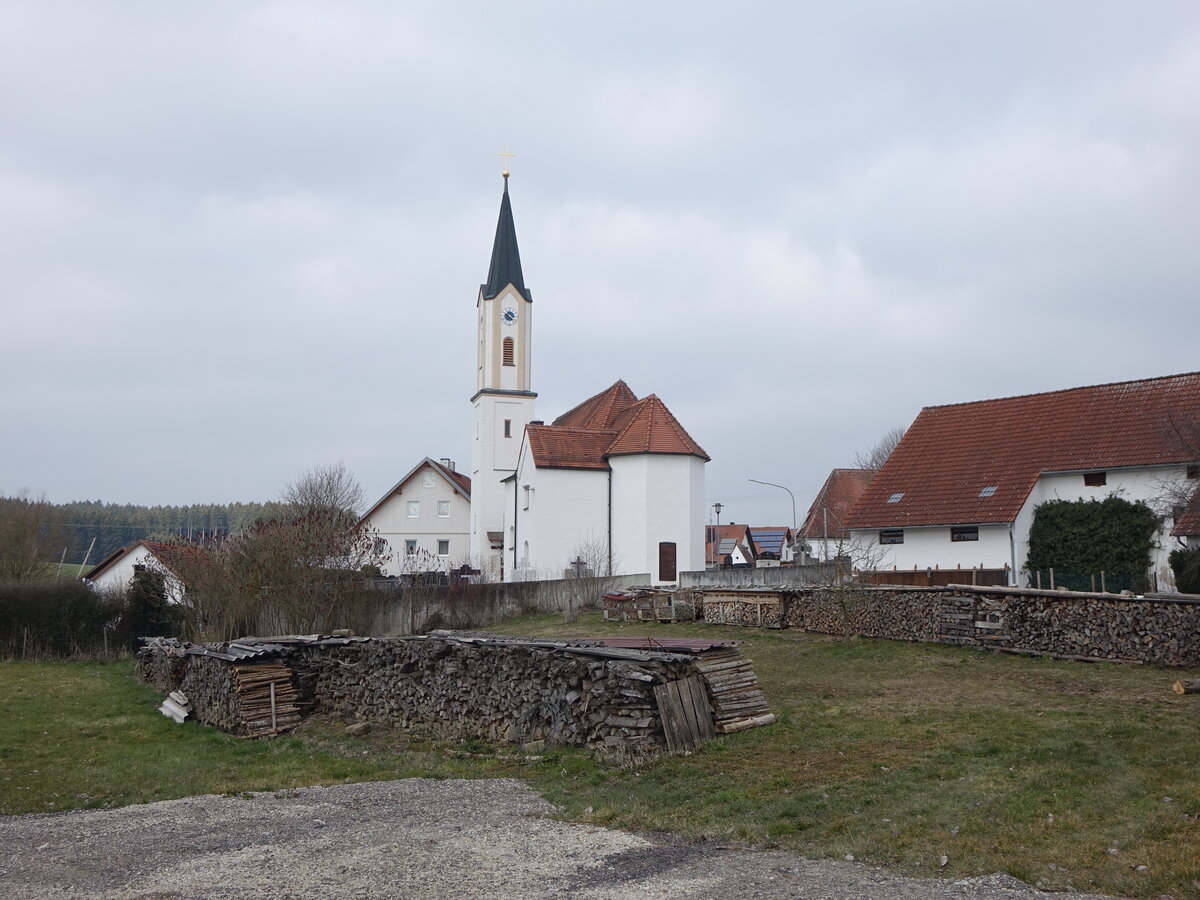 Priel, Pfarrkirche St. Johannes der Tufer, barocker Saalbau, erbaut im 18. Jahrhundert (20.03.2016)