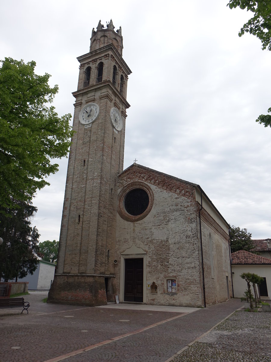 Prodolone, San Martino Kirche an der Piazza della Chiesa, erbaut bis 1584 (06.05.2017)