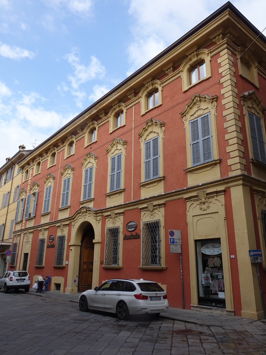 Reggio Emilia, Palazzo Sormani, erbaut 1768 durch G. Vergnani (09.10.2016)