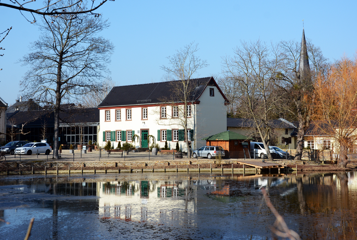 Restaurants am Teich der Burg Flamersheim (Euskirchen) - 15.02.2015