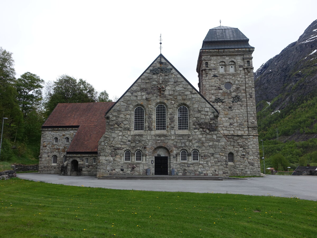 Rjukan, evangelische Kirche, erbaut 1915 von den Architekten Berner, Carl & Jrgen (27.05.2023)