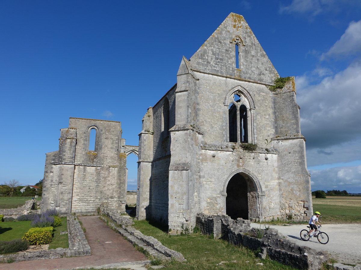 Ruine der Abbaye Notre-Dame-des-Chatelierts in La Flotte de Re (13.07.2017)