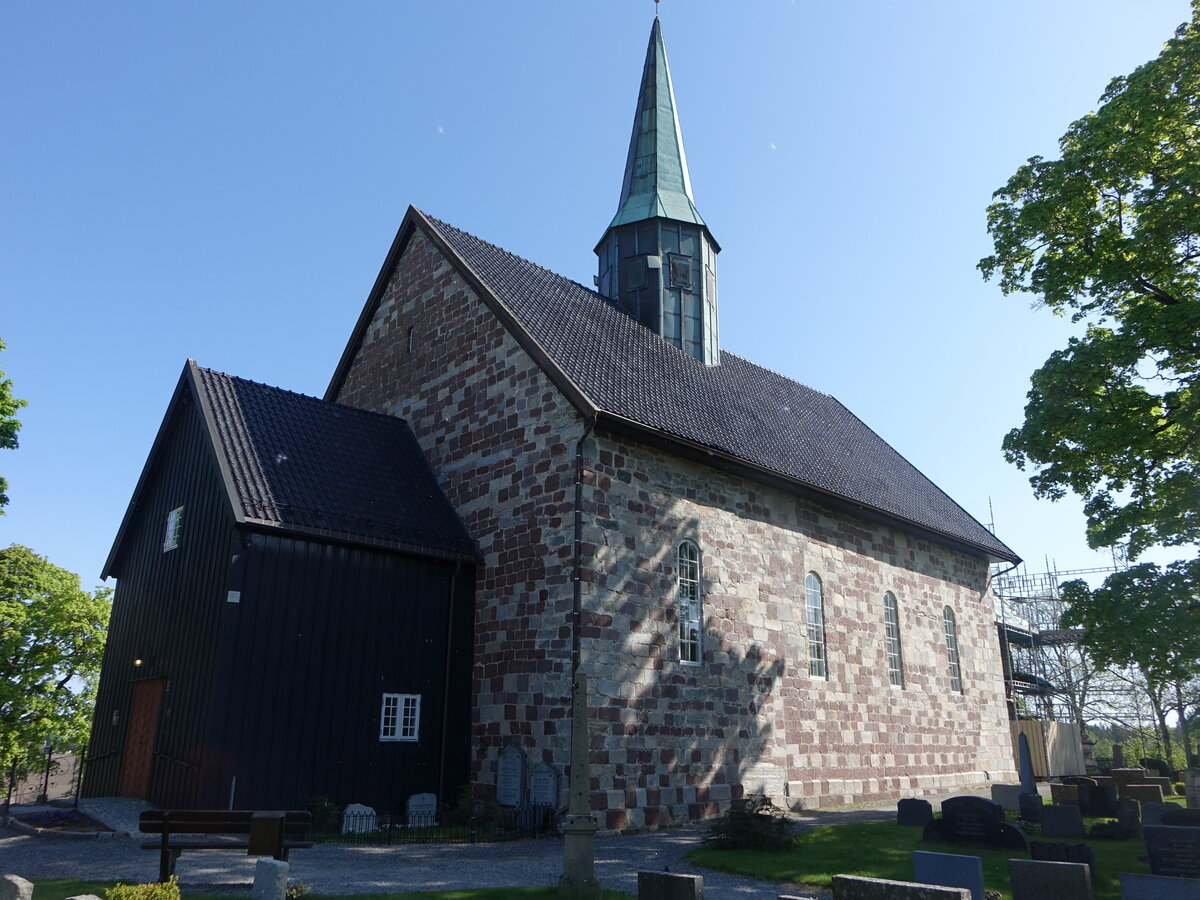 Rygge, evangelische Kirche, erbaut 1170, restauriert 1967 (21.05.2023)