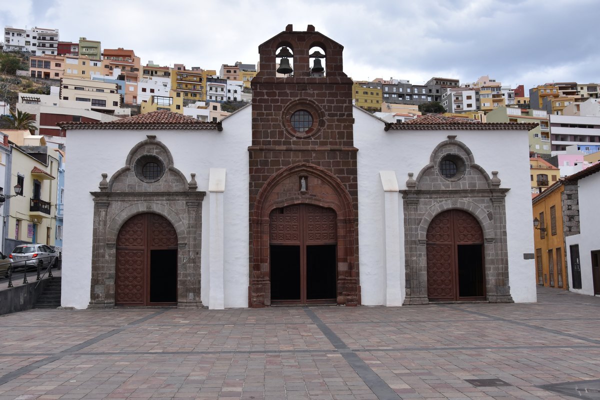 SAN SEBASTIN DE LA GOMERA (Provincia de Santa Cruz de Tenerife), 30.03.2016, Iglesia de Nuestra Seora de la Asuncin, um 1450 errichtete einschiffige Kapelle aus Ziegel- und Bruchsteinen