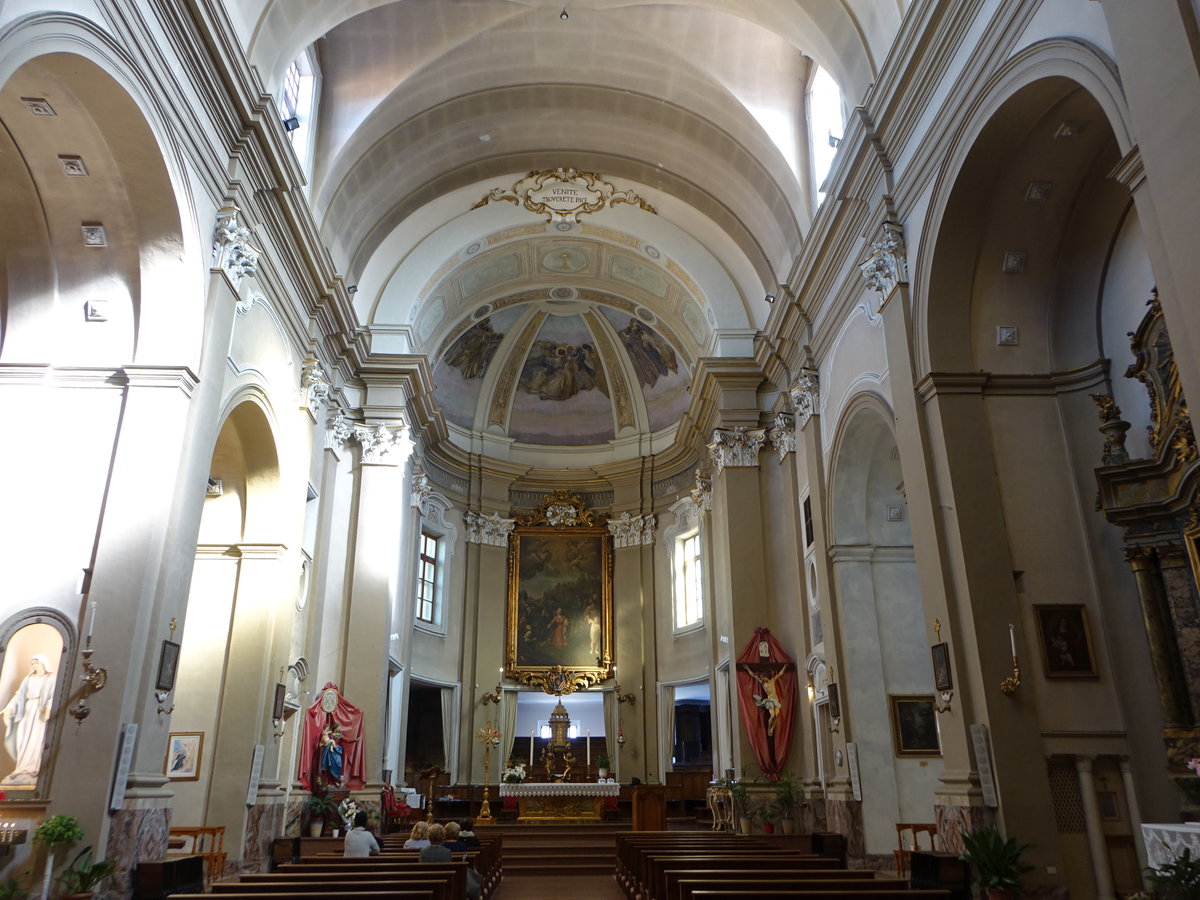 Savignano sul Rubicone, barocker Innenraum der Pfarrkirche St. Lucia (21.09.2019)