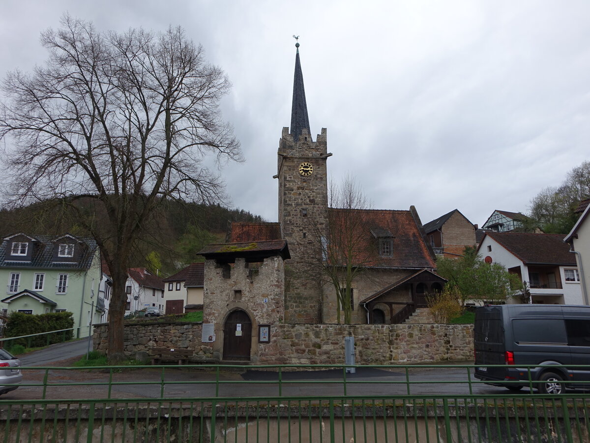 Schaala, evangelische Wehrkirche, erbaut im 12. Jahrhundert (23.04.2023)