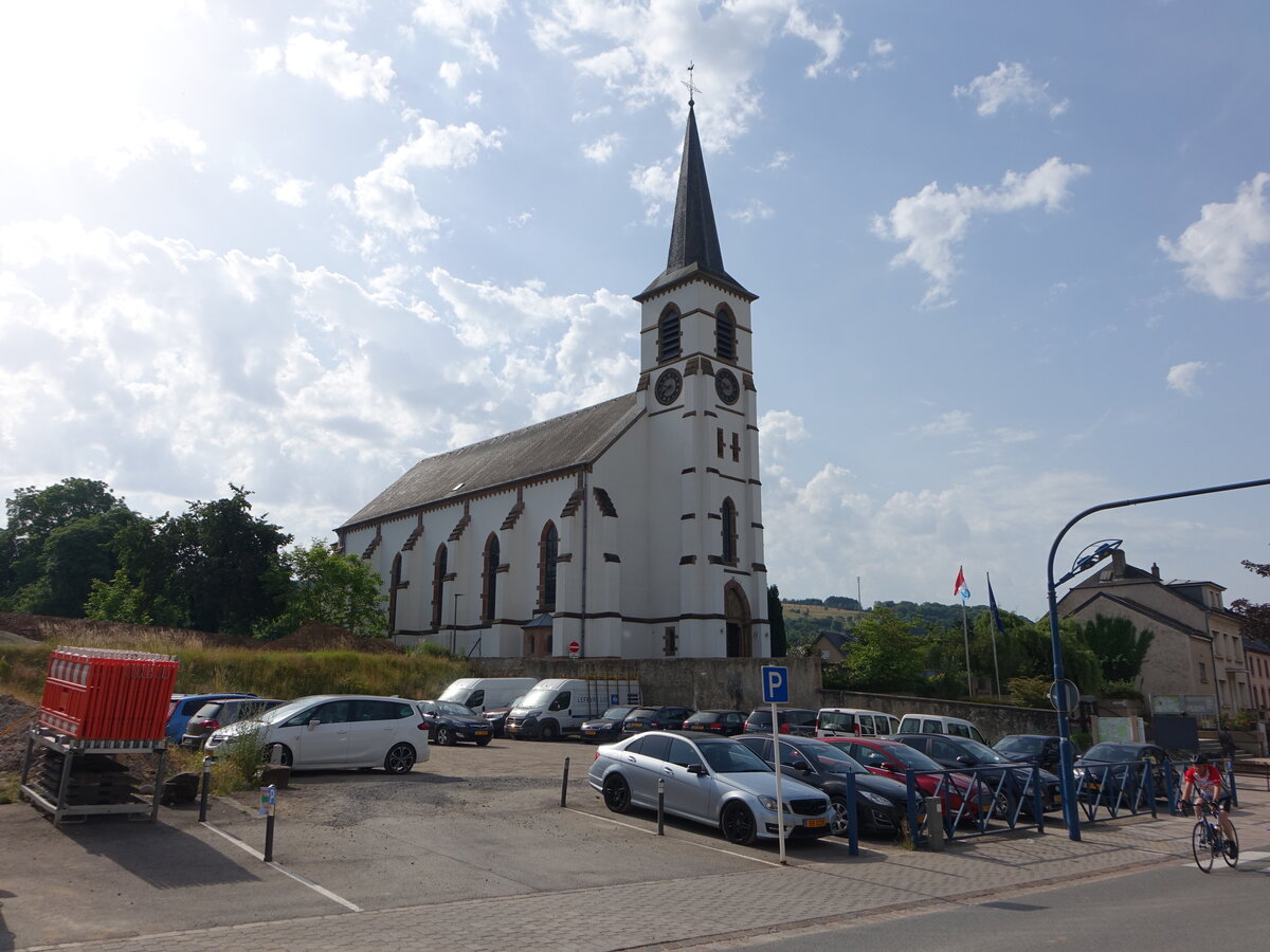 Schieren, Pfarrkirche St. Blaise in der Rue de Luxembourg (19.06.2022)