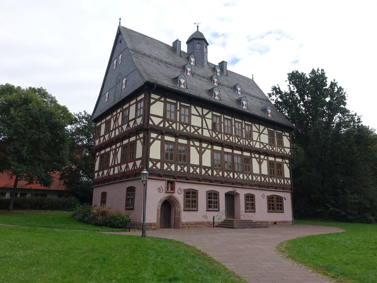 Schloss Gieboldehausen,  Herrenhaus des ehemaligen Burgmannensitzes der Herren von Minnigerode, erbaut im 16. Jahrhundert (01.10.2023)