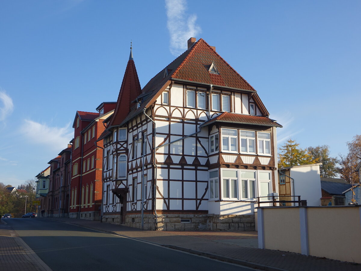 Schlotheim, Fachwerkhaus in der Schlostrae (13.11.2022)