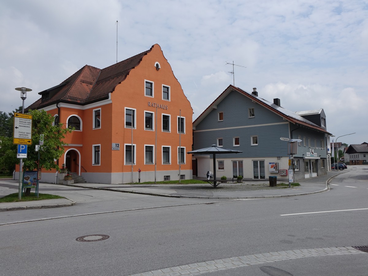 Schllnach, Rathaus am Marktplatz (25.05.2015)