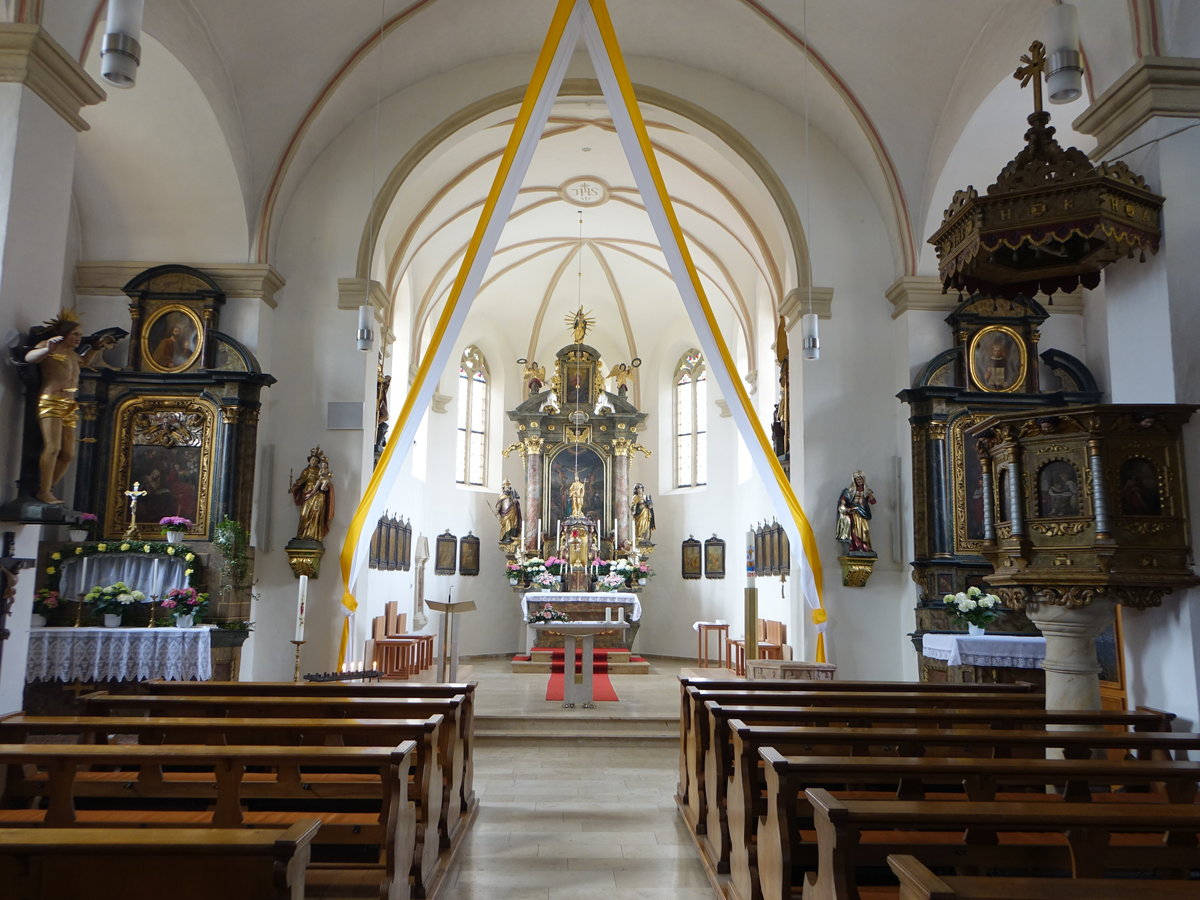 Schnfeld, barocke Ausstattung in der Pfarrkirche Hl. Kreuz (16.04.2017)