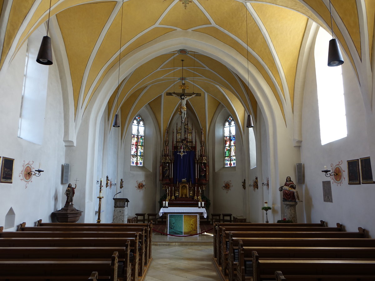 Seebruck, gotischer Innenraum der Kirche St. Thomas und St. Stephan (02.04.2017)