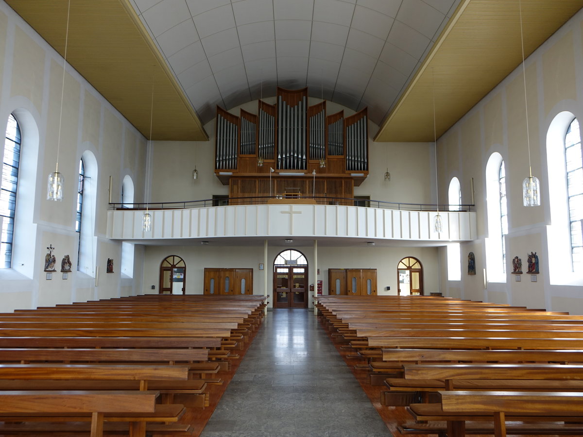 Seedorf, dreimanualige Orgel von 1920 in der Pfarrkirche St. Georg (19.08.2018)