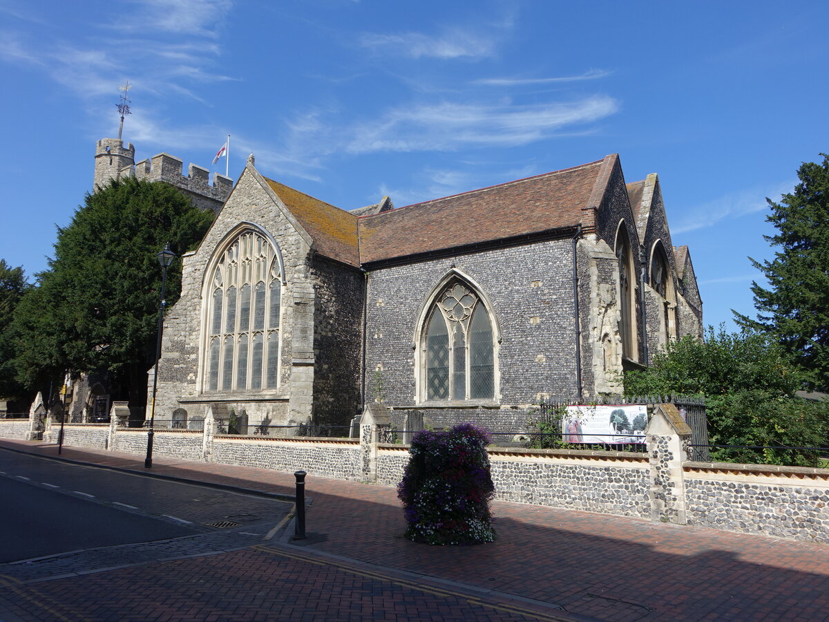 Sittingbourne, Pfarrkirche St. Michael, erbaut im 11. Jahrhundert (05.09.2023)