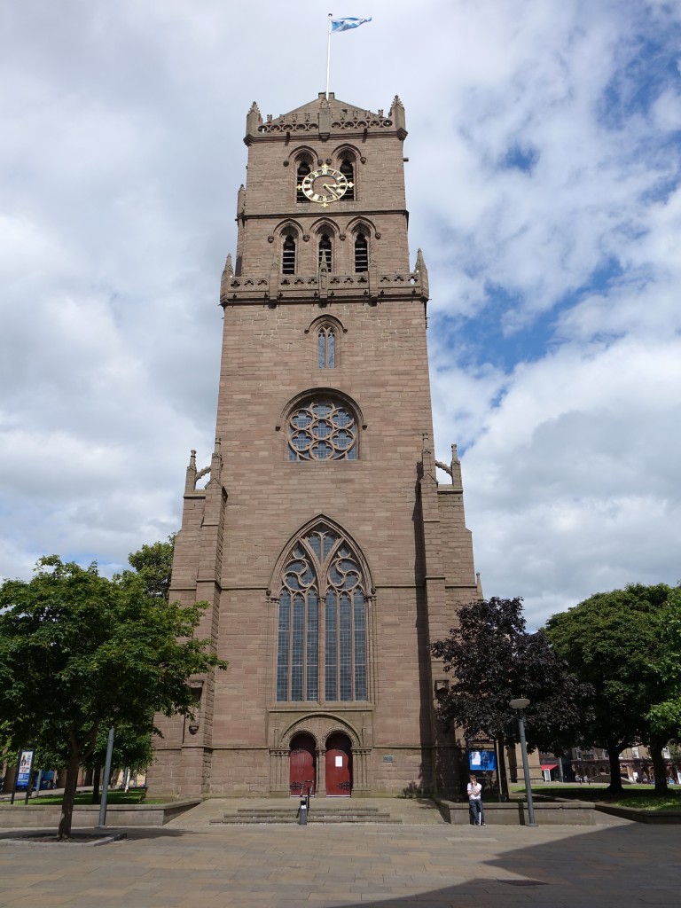 Stadtkirche St. Mary von Dundee in der Nethergate Street (08.07.2015)