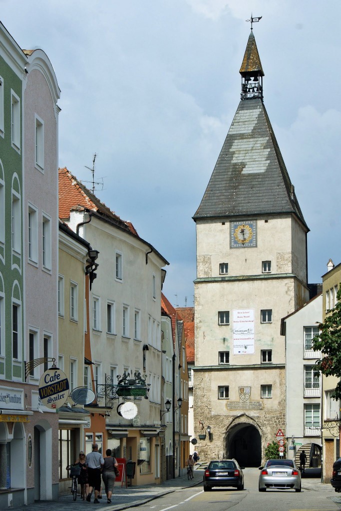 Stadtturm in Braunau am Inn ... aufgenommen am 10.8.2013