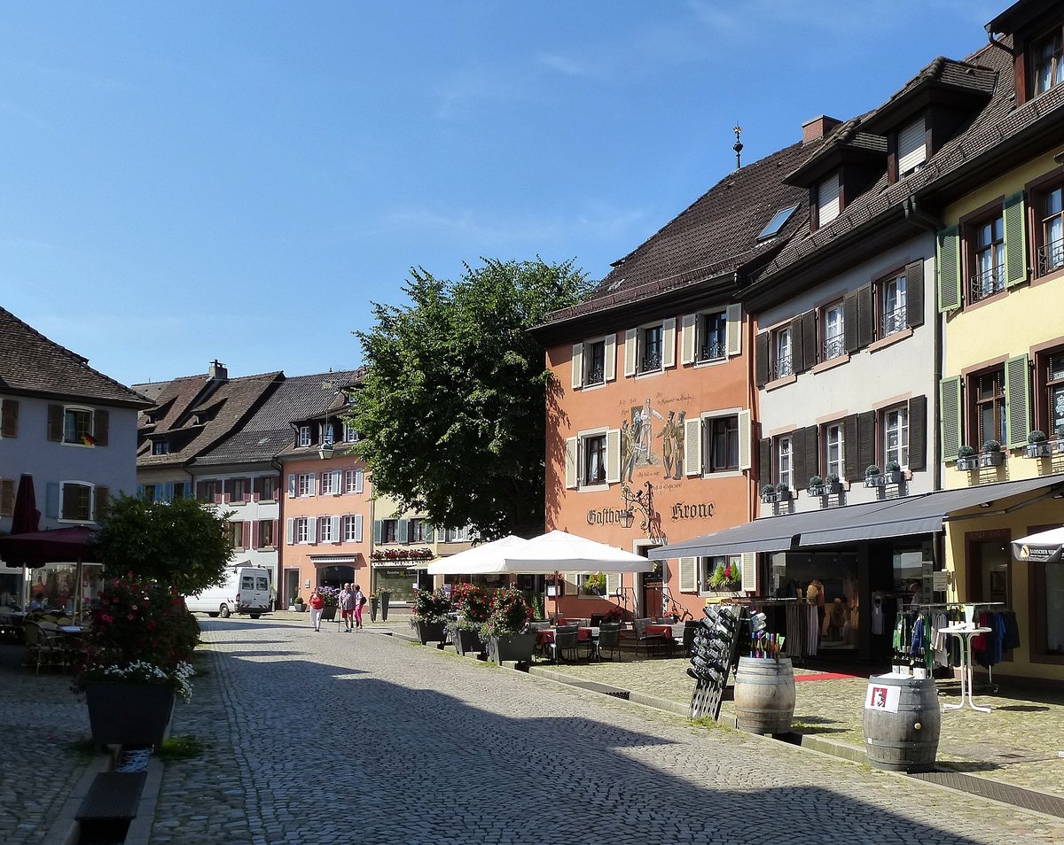 Staufen im Breisgau, Hauptstrae in der Altstadt, Juni 2014