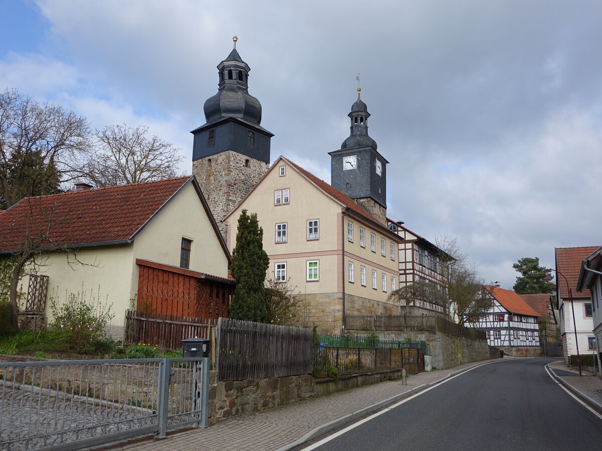 Stepfershausen, evangelische St. Trinitatis Kirche, erbaut 1702 (15.04.2022)