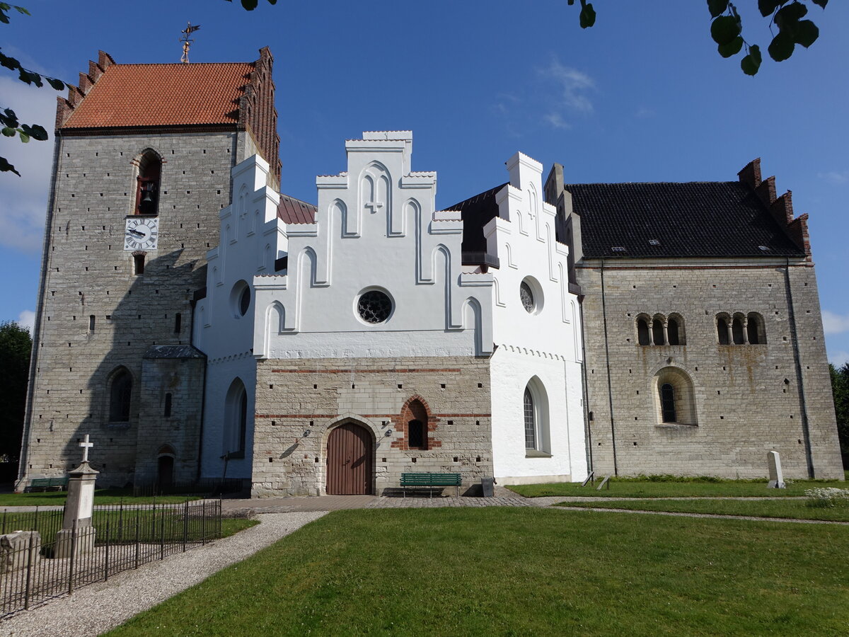 Storre Heddinge, romanische evangelische St. Katharina Kirche, erbaut um 1200 (19.07.2021)
