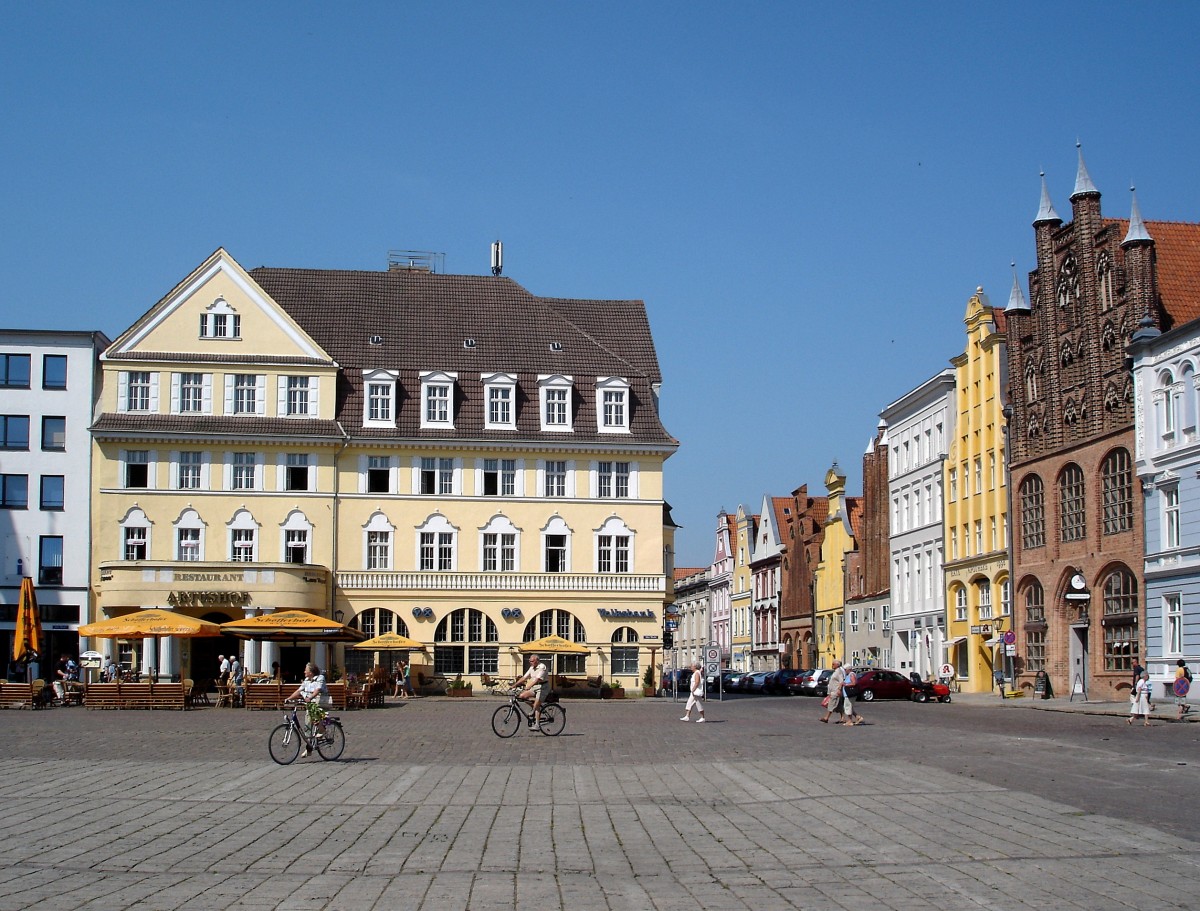 Stralsund, Blick ber den Marktplatz, Juli 2006
