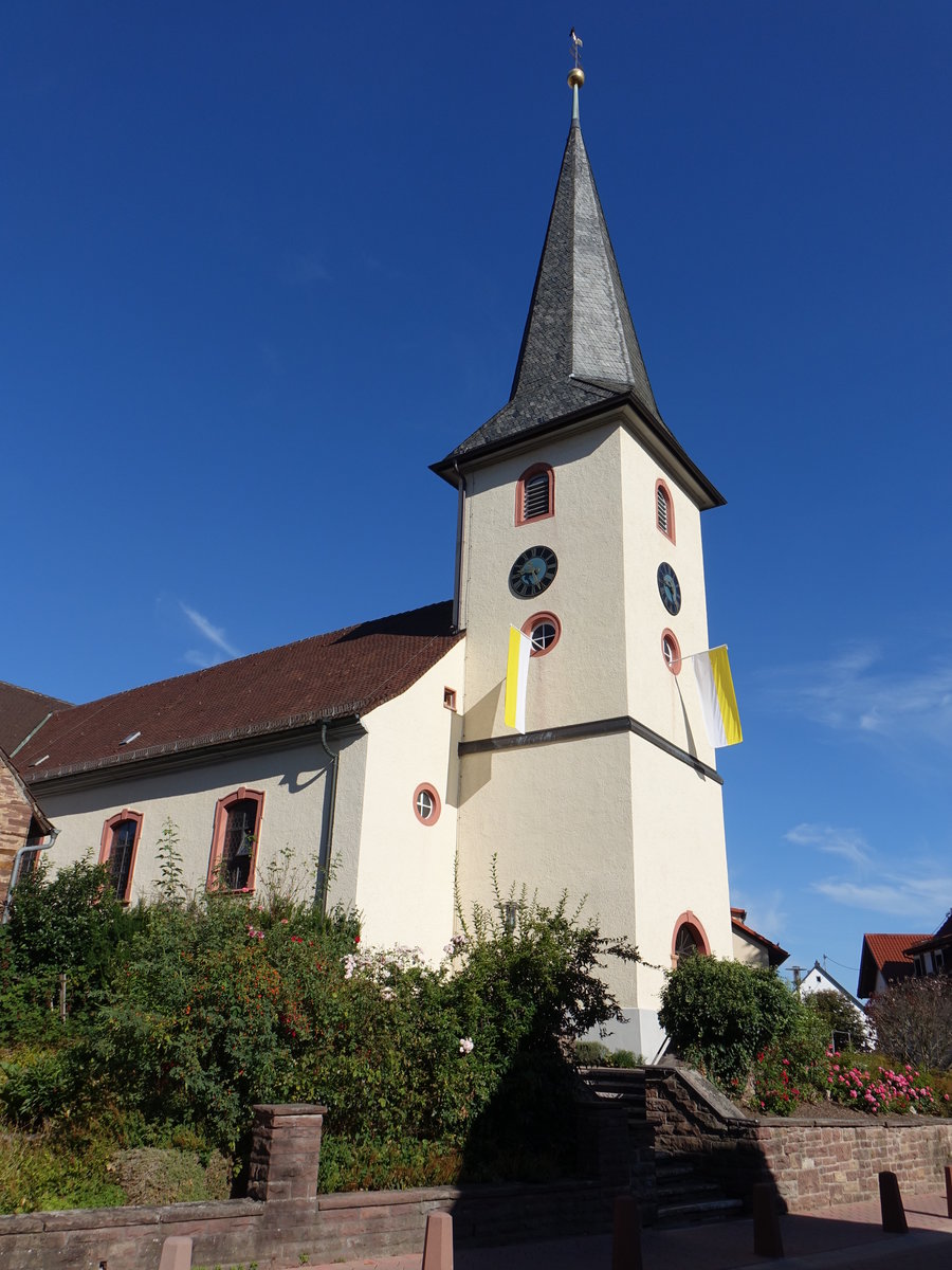 Stupferich, evangelische Kirche St. Cyriakus, erbaut ab 1110, Langhaus neu erbaut von 1759 bis 1760 (12.08.2017)