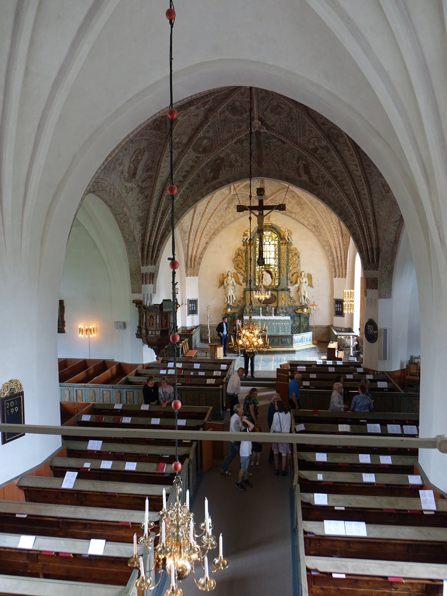 Svrdsj, Ev. Kreuzkirche, erbaut im 14. Jahrhundert, Umbau 1873, Deckenmalereien 16. Jahrhundert (16.06.2017)