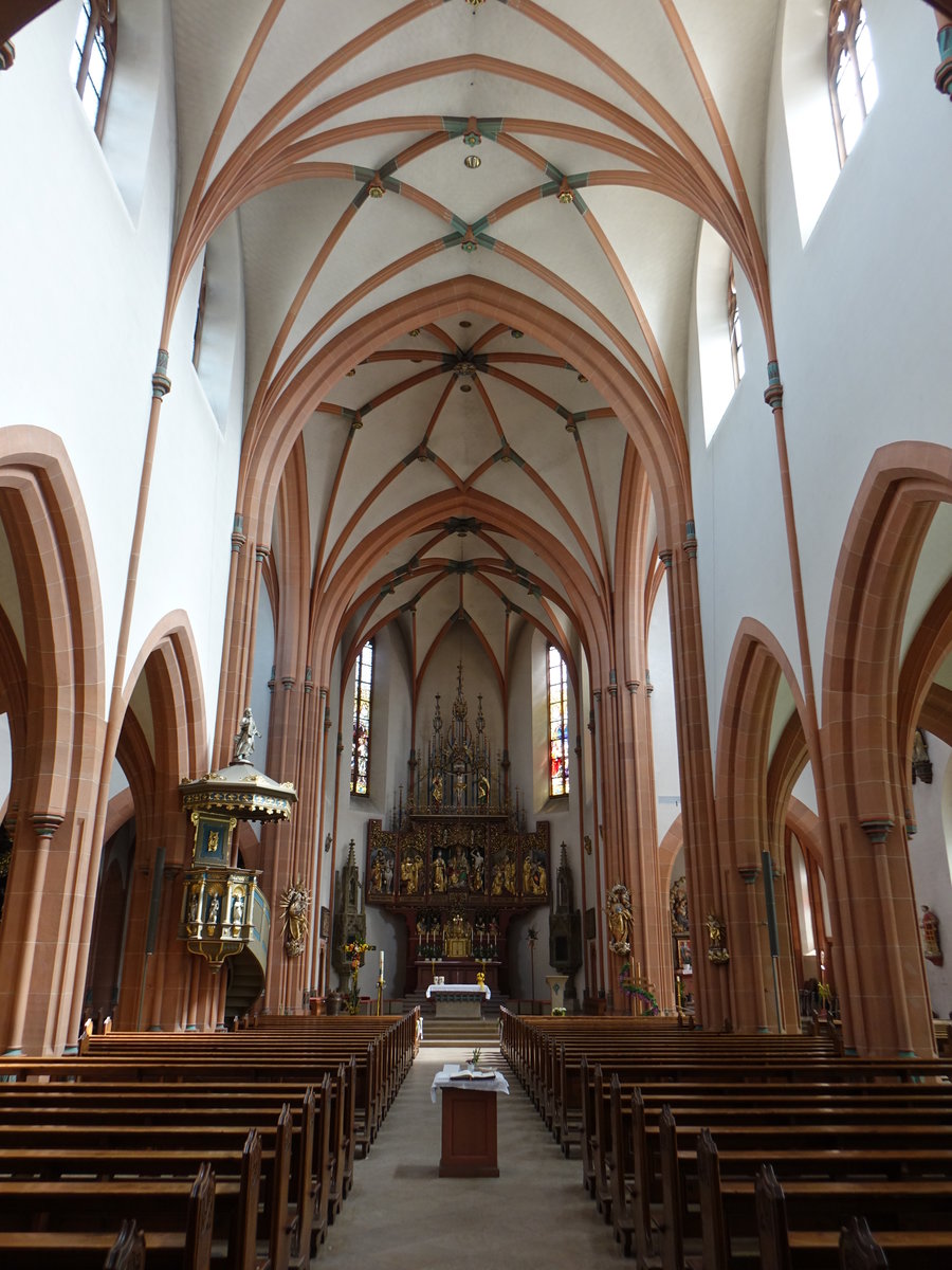 Tauberbischofsheim, Mittelschiff in der Stadtpfarrkirche St. Martin, Hochaltar von Thomas Buscher (15.04.2018)