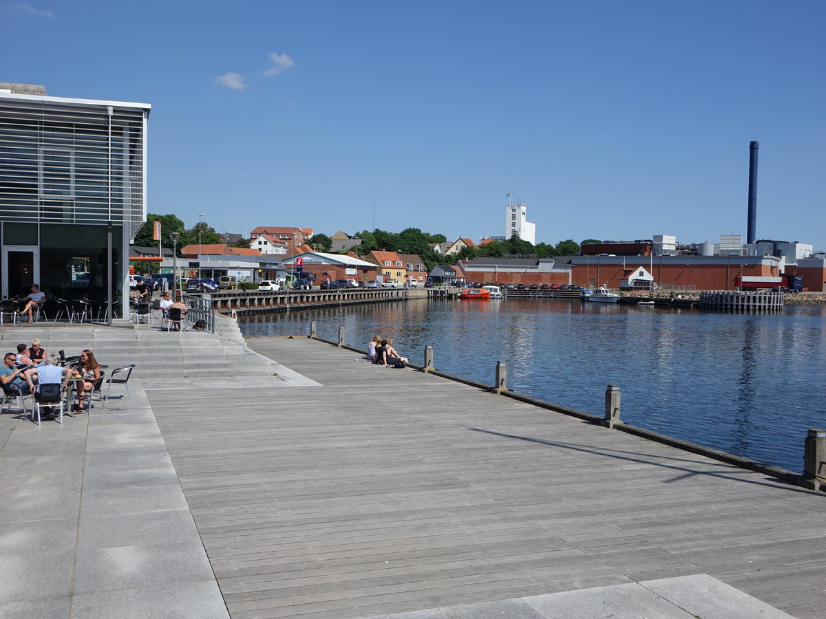 Thisted, Promenade am Havnetorv und Nordhavnvej (08.06.2018)