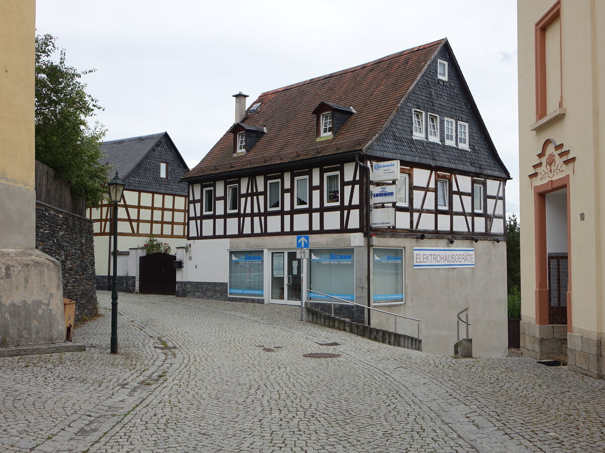 Treuen/ Vogtland, Fachwerkhaus in der Kirchgasse (23.07.2023)