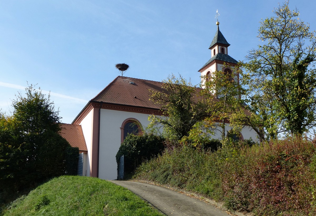 Tutschfelden, in der Vorbergzone des Schwarzwaldes, die 1806-08 errichtete evangelische Kirche ist der erste Kirchenbau des berhmten Architekten Friedrich Weinbrenner, Okt.2015 
