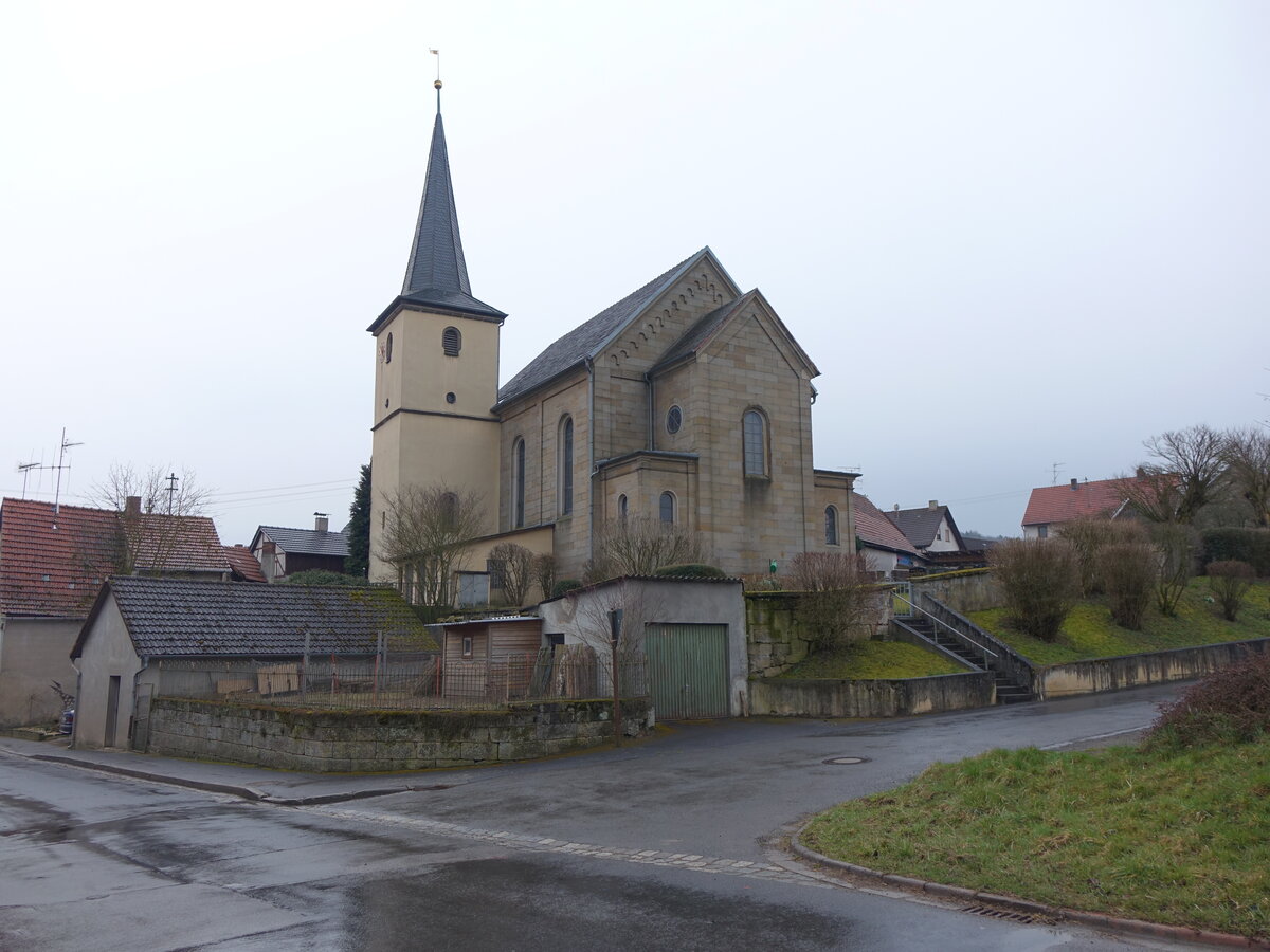 Ueschersdorf, evangelische St. Michael Kirche, neuromanischer Saalbau mit eingezogenem Chor, erbaut 1866 (25.03.2016)
