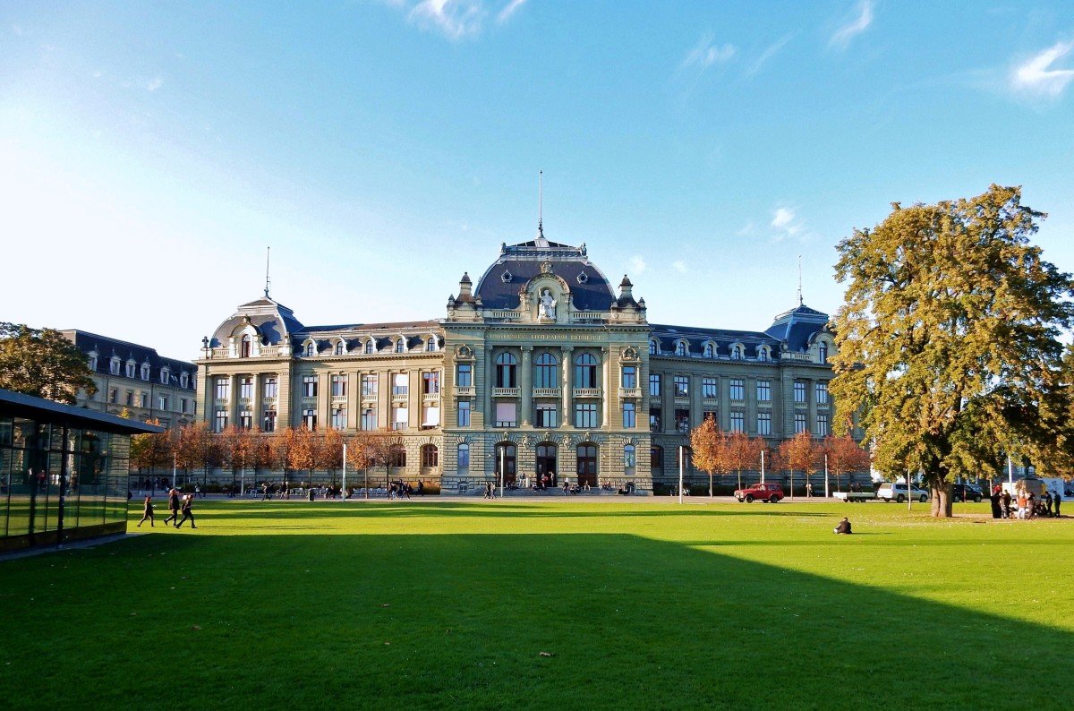 Uni Bern. Das Hauptgebude der Universitt Bern wurde am 4. Juni 1903 eingeweiht - 29.10.2014