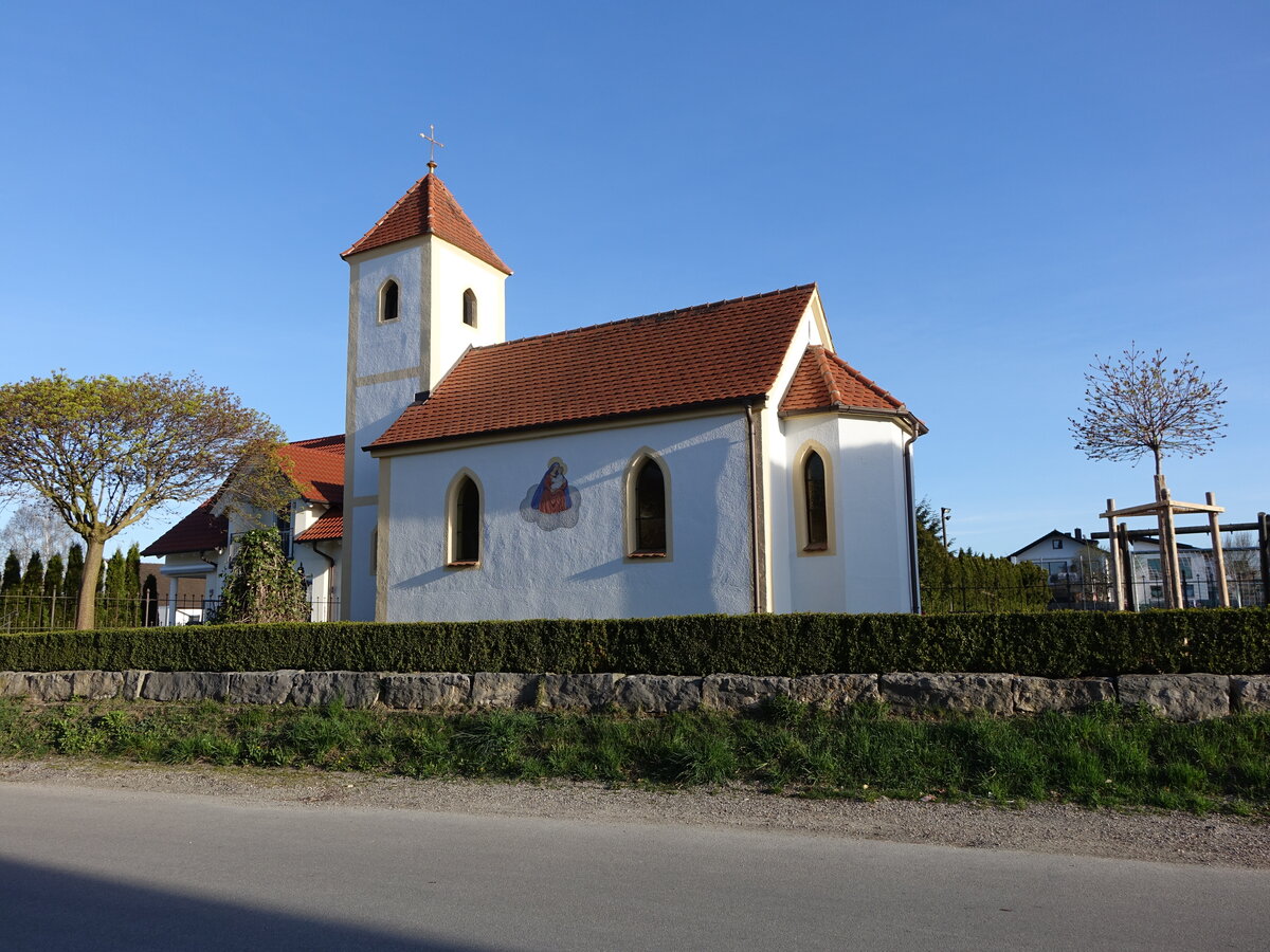 Untergriesbach, kath. Herz Jesu Kapelle, erbaut 1865 (15.04.2015)